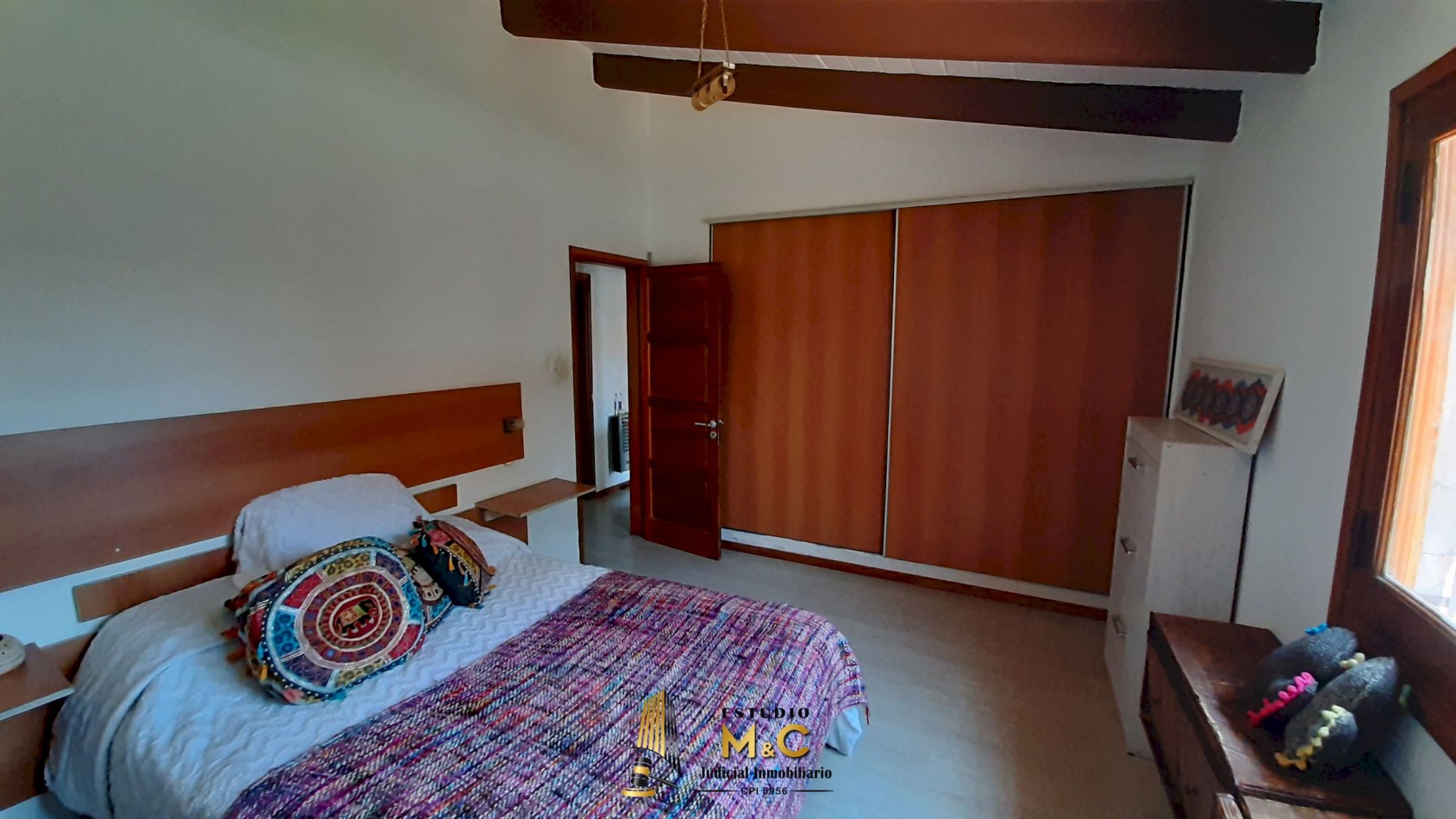 Inversion ! Casa 2 Dorm mas 3 Lofts alquilados en B° Matienzo