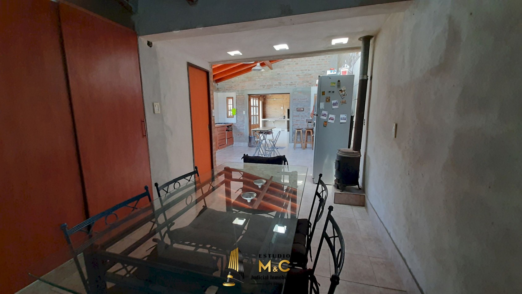 Inversion ! Casa 2 Dorm mas 3 Lofts alquilados en B° Matienzo