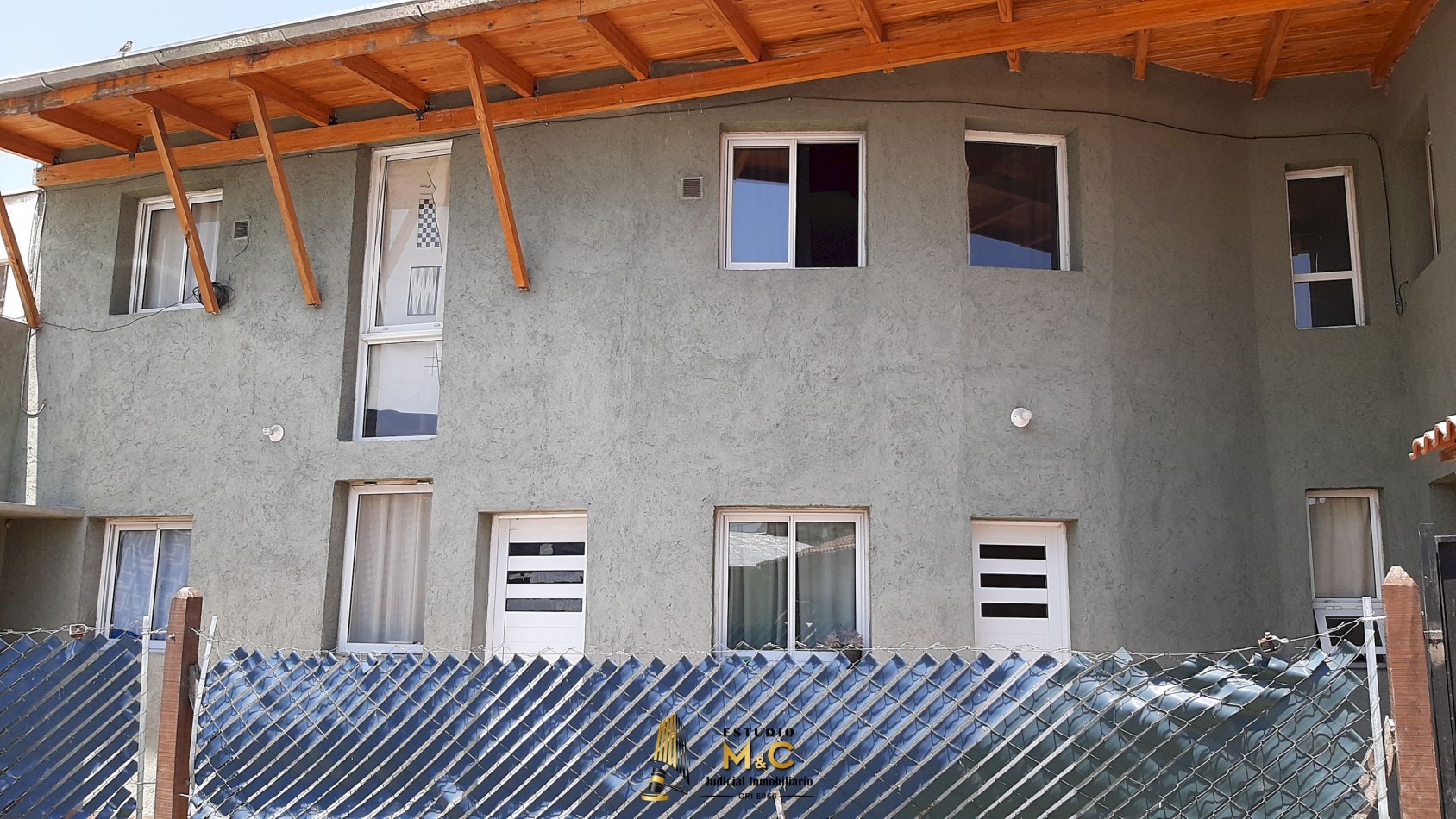 Inversion ! Casa 2 Dorm mas 3 Lofts alquilados en B° Matienzo