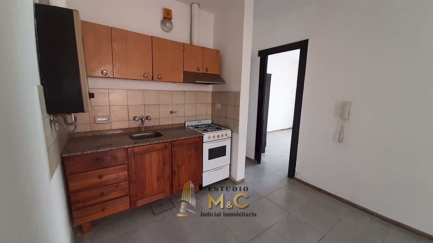 Dpto 1 dorm en B° Alberdi | Interno en PB con patio | Rioja y Santa Fe
