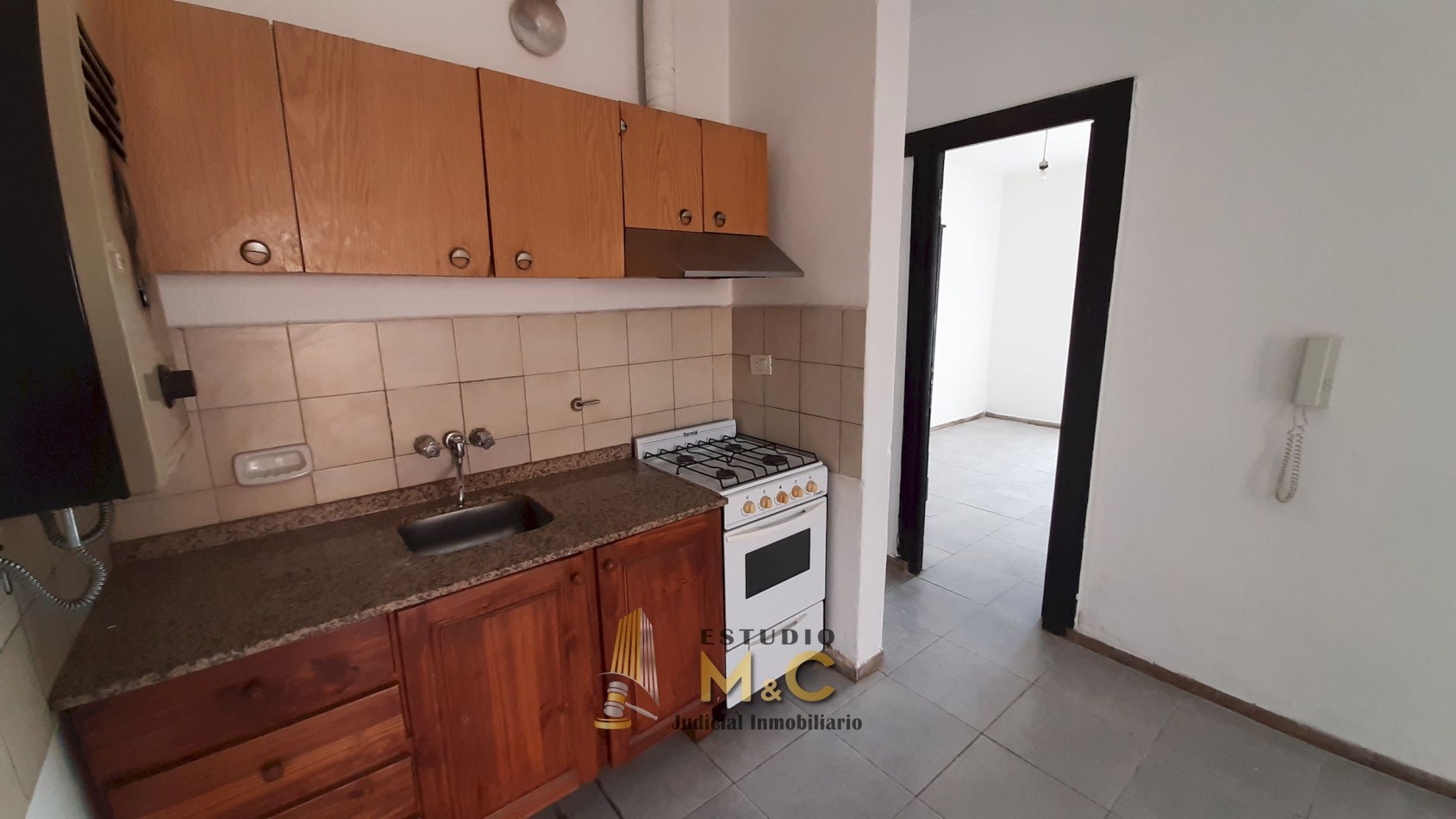 Dpto 1 dorm en B° Alberdi | Interno en PB con patio | Rioja y Santa Fe