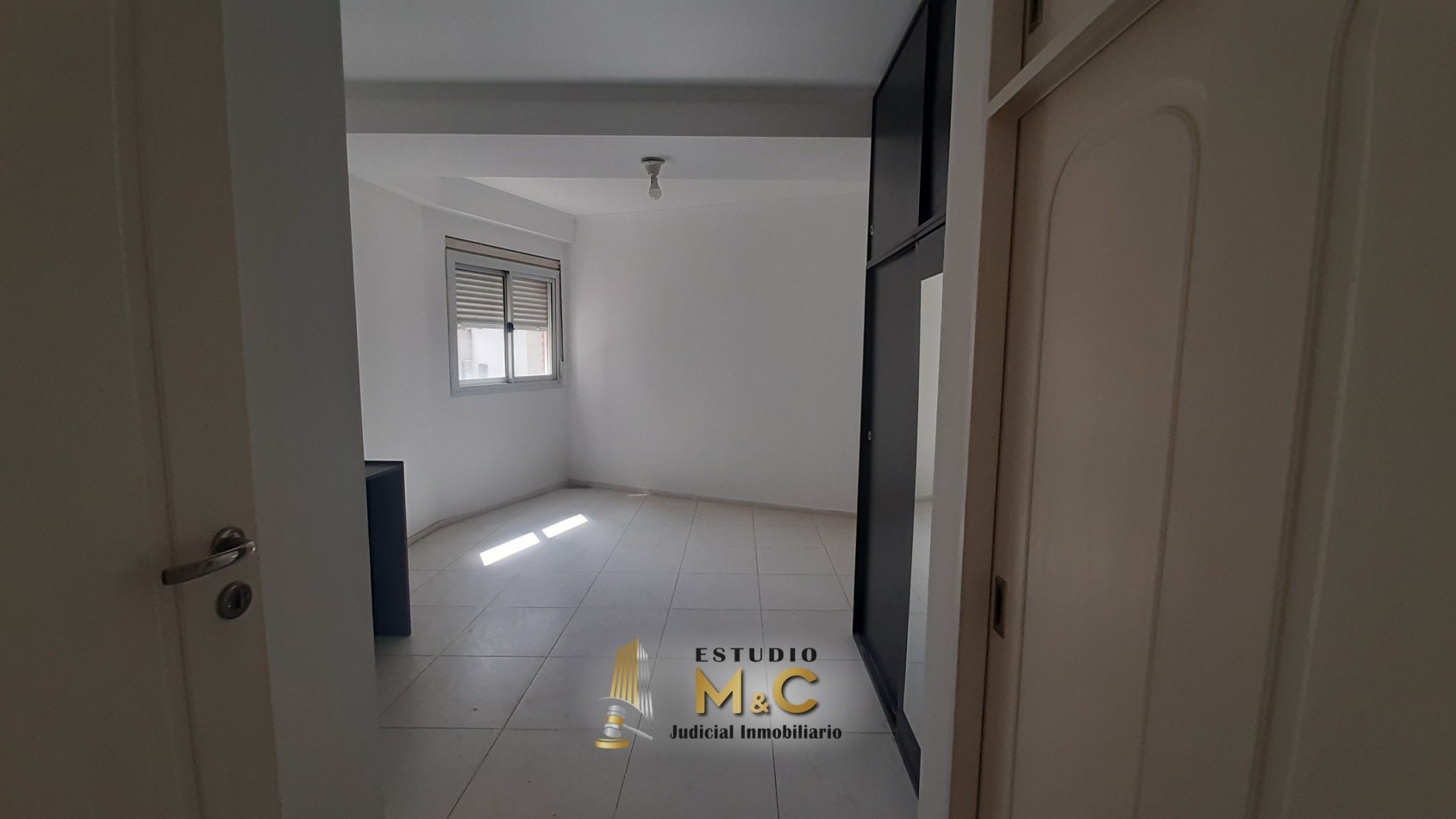 Departamento 2 Dorm con Balcon a media cuadra de la terminal