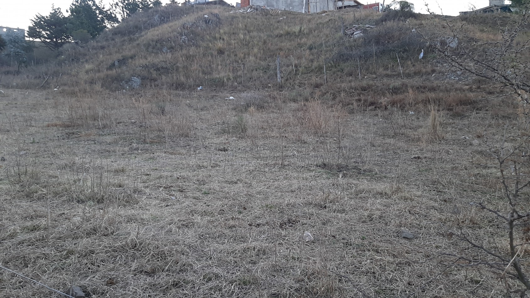 Terreno 1663m con Escritura y Servicios - Residencias IV Potrero de Garay