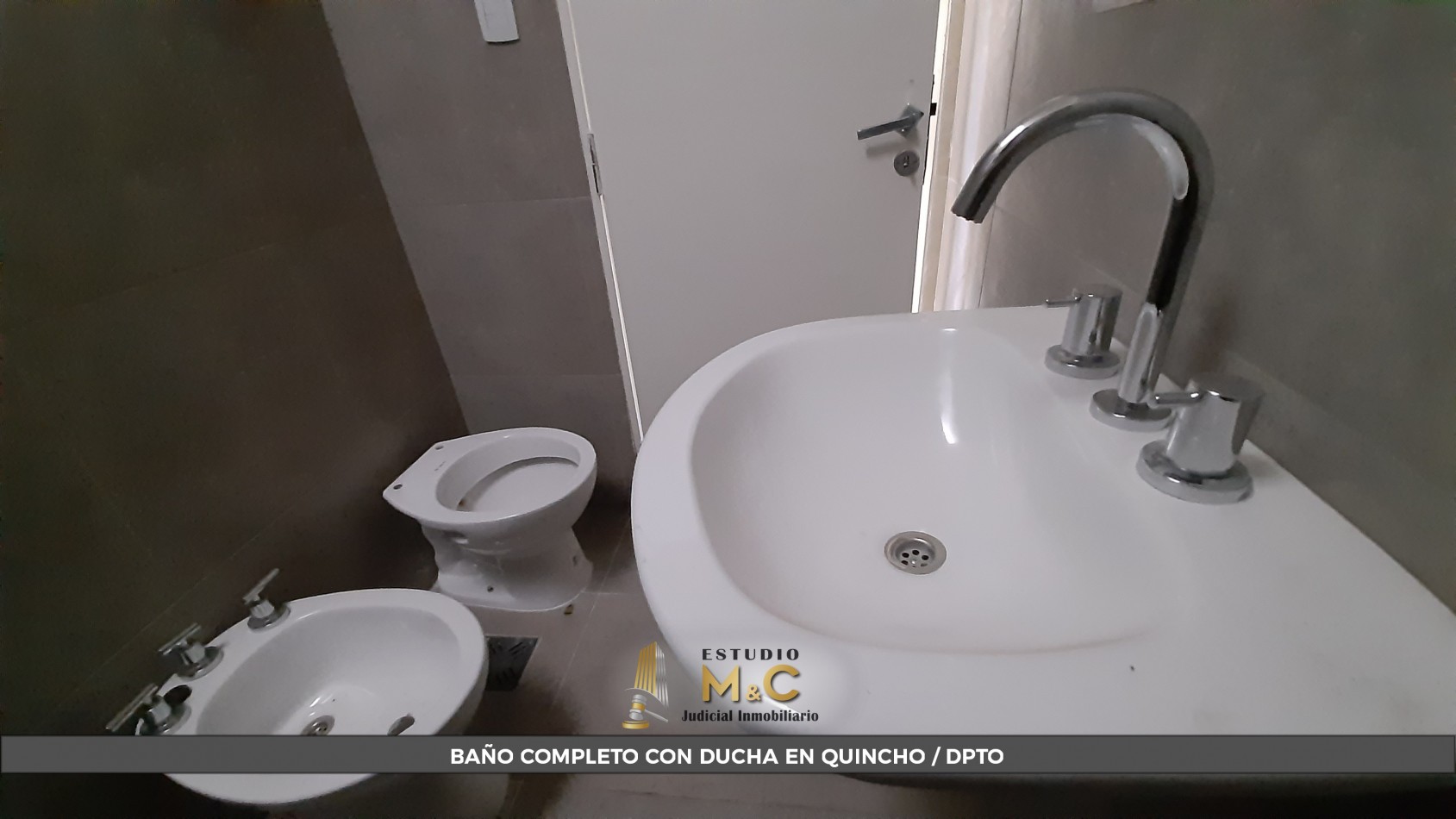 Casa + Dpto interno en B° Residencial San Carlos - A Estenar !