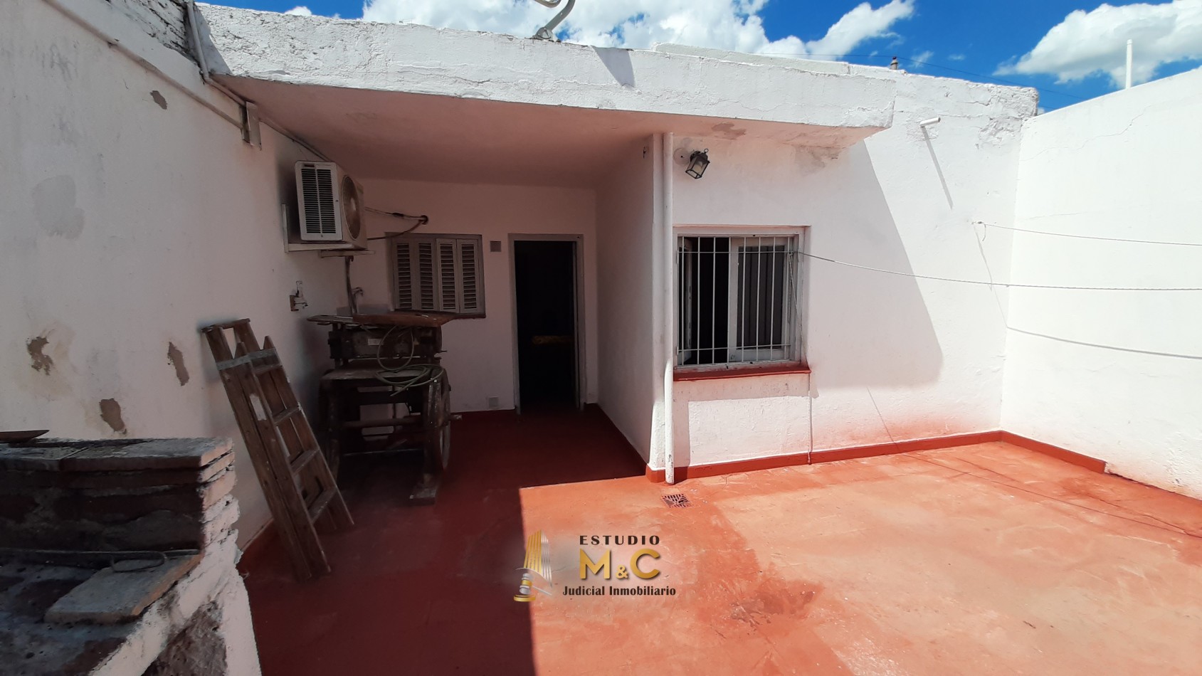 Casa de 2 dormitorios en B° Yapeyu