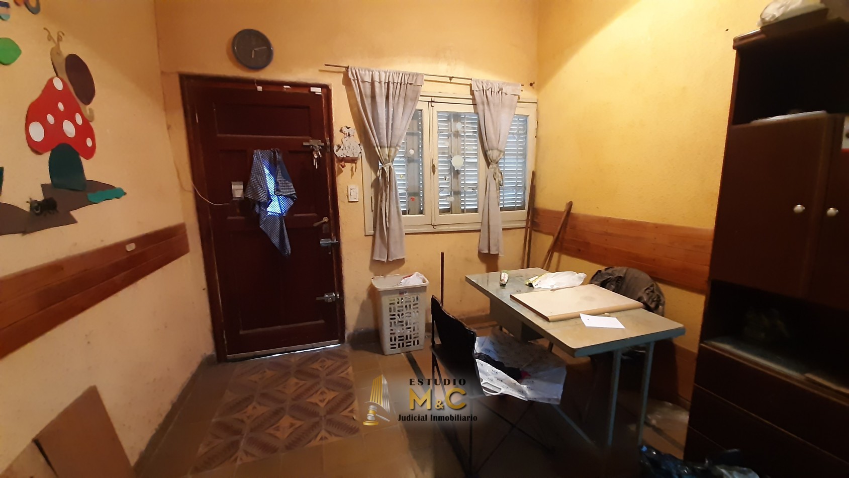 Venta Casa + Dpto Interno B° Los Paraisos