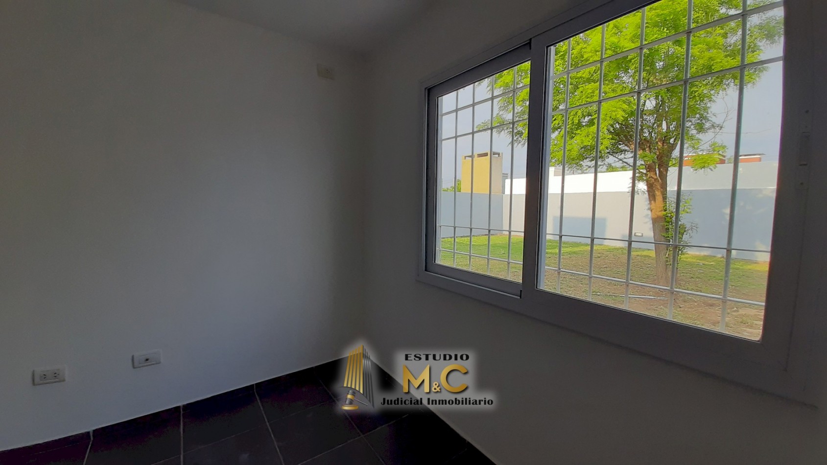 Casa de 3 Dorm en B° Los Nonos (Col Tirolesa)