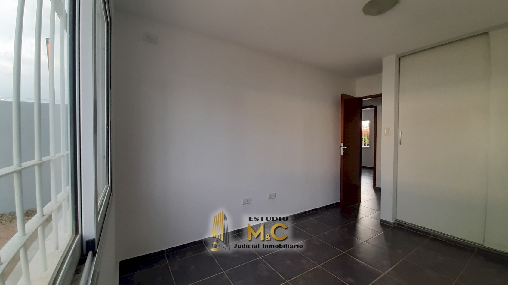 Casa de 3 Dorm en B° Los Nonos (Col Tirolesa)