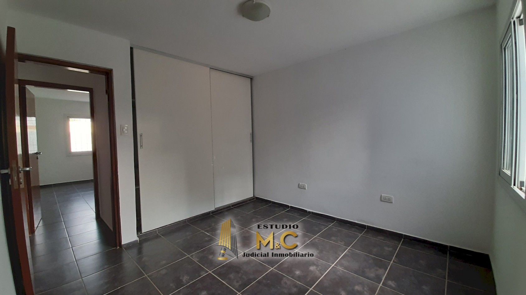 Casa de 3 Dorm en B° Los Nonos (Col Tirolesa)