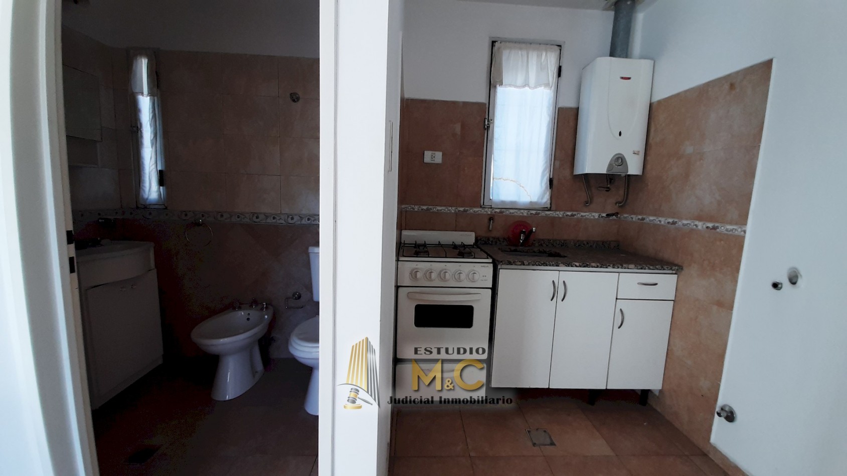 Casa + 2 Dptos Independientes en B° Poeta Lugones