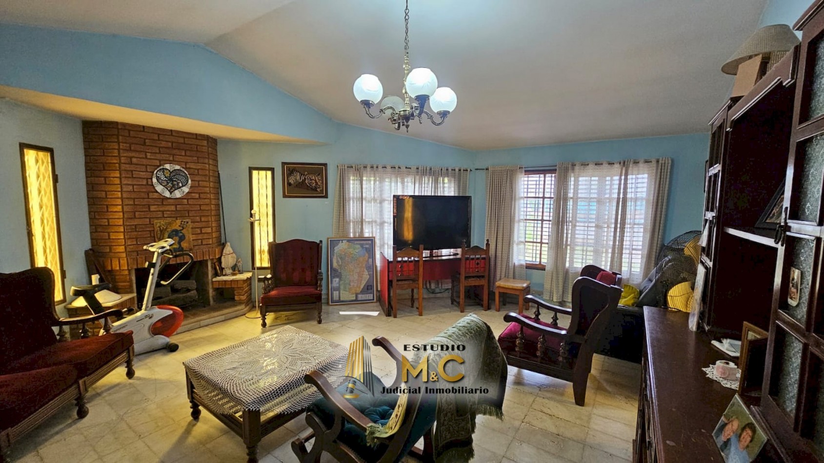 Casa esquina de 3 Dorm en Marques de Sobremonte