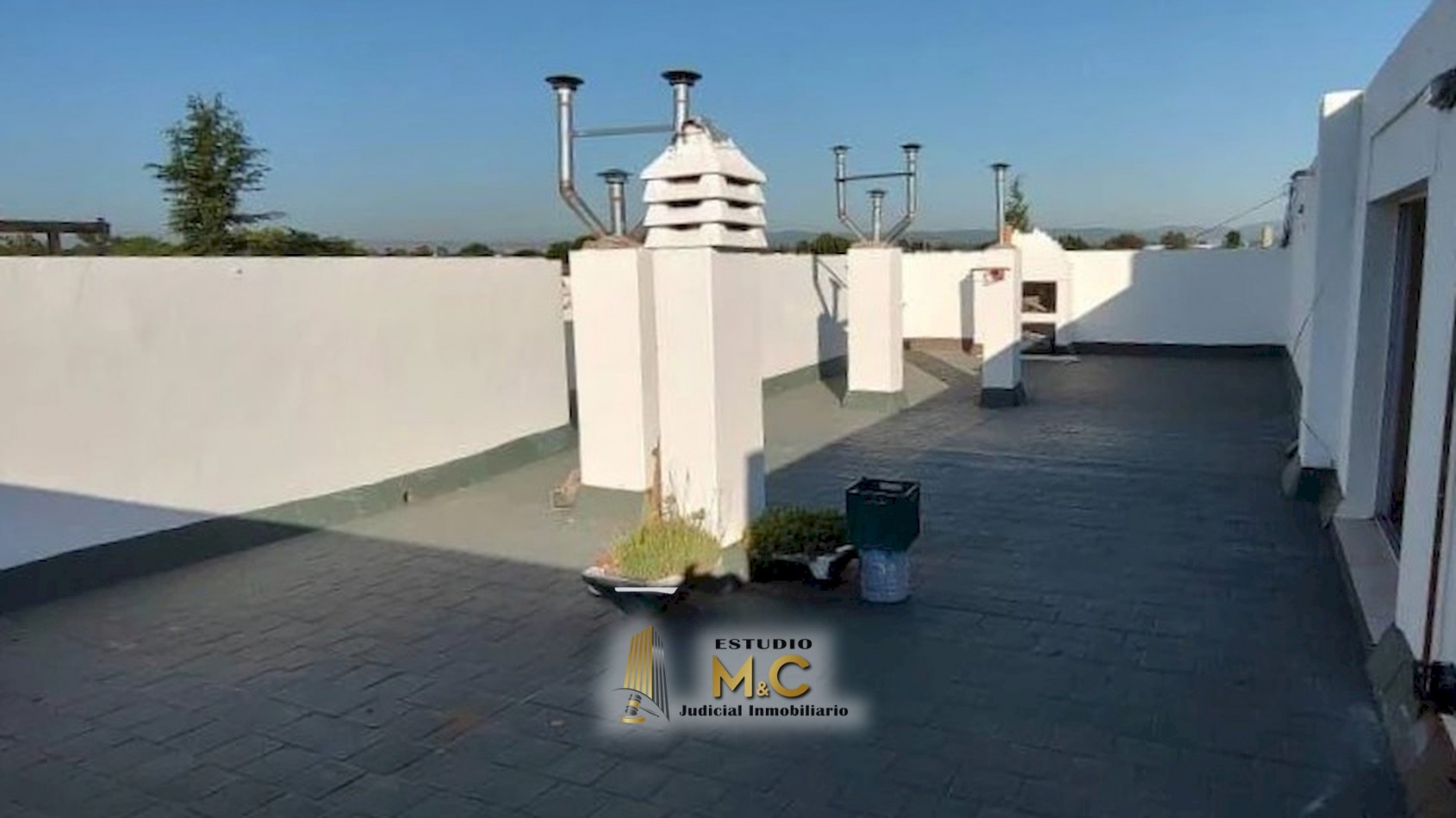 Privacidad y Confort - Dpto 3 dor con terraza y cochera - D.Quiros y S. Familia