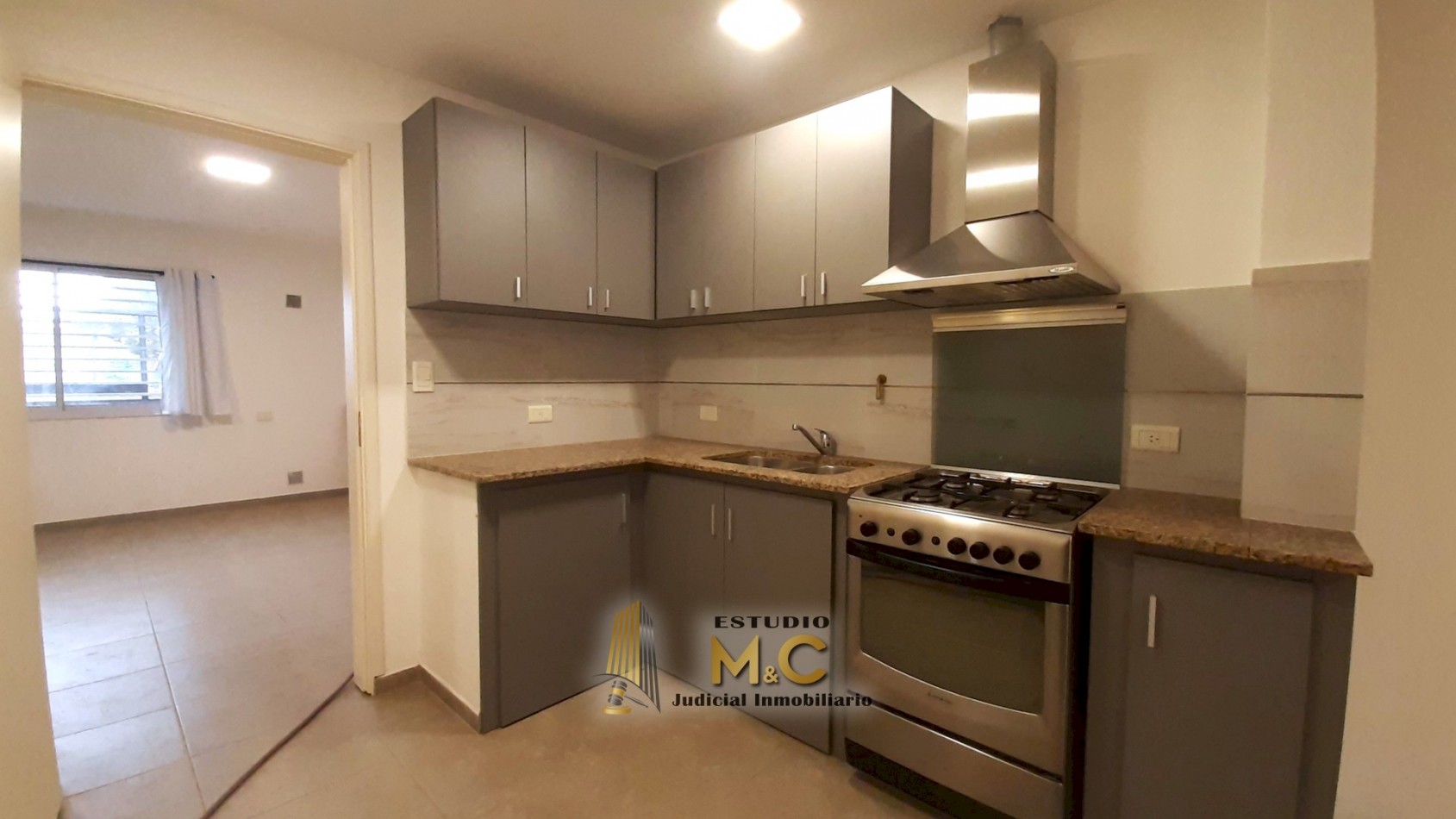 Casa + Dpto interno en B° Residencial San Carlos - A Estenar !