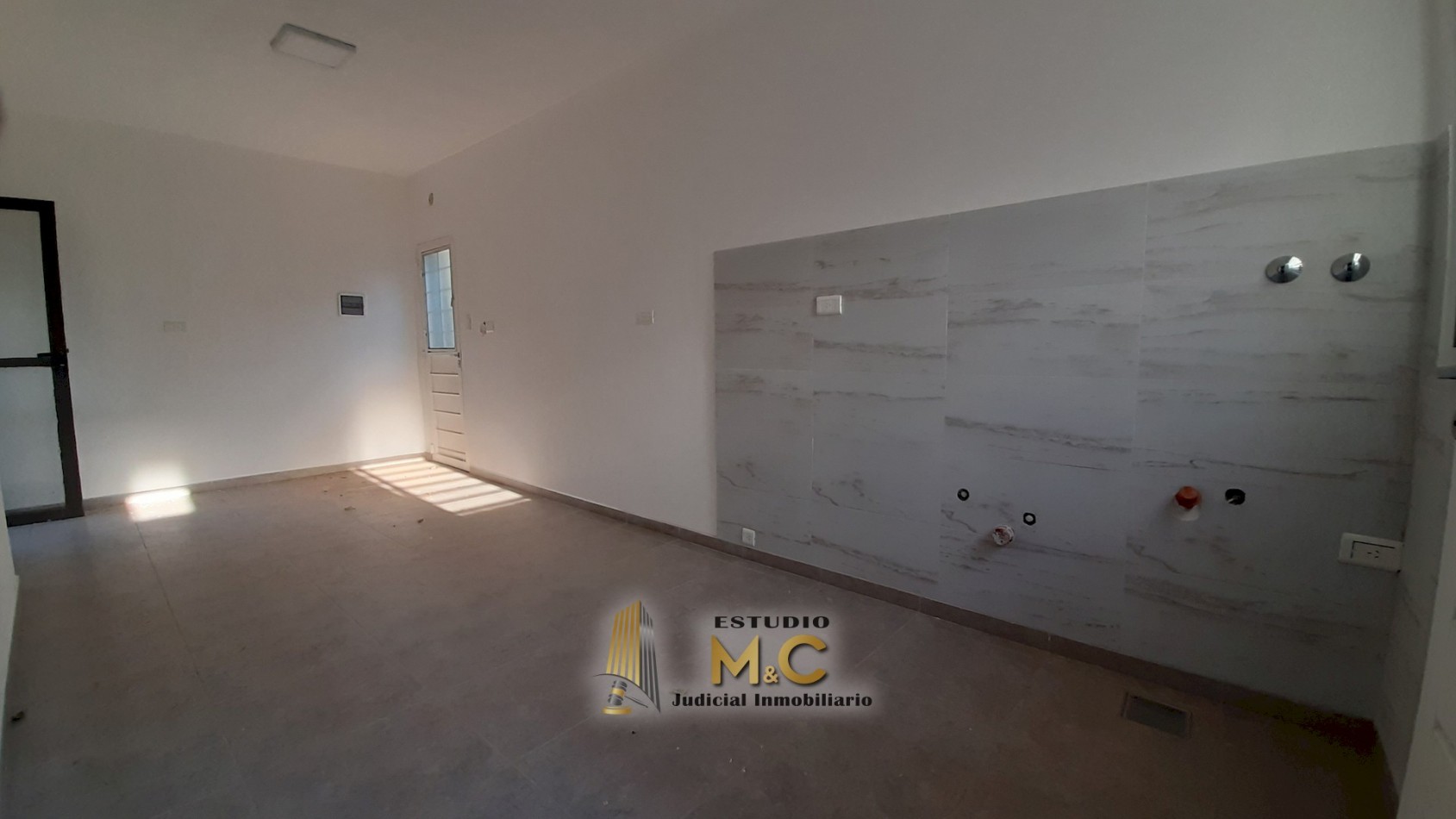 Casa + Dpto interno en B° Residencial San Carlos - A Estenar !