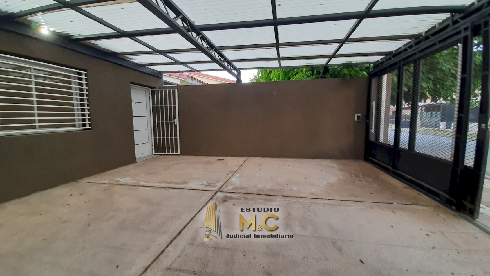 Casa + Dpto interno en B° Residencial San Carlos - A Estenar !