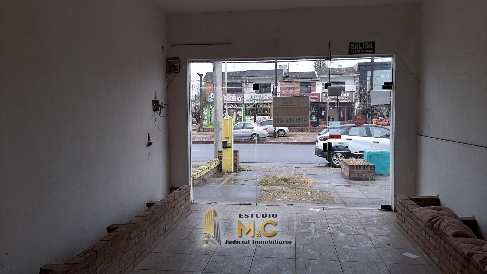 Local Comercial de 58mts sobre Recta Martinolli en Arguello 