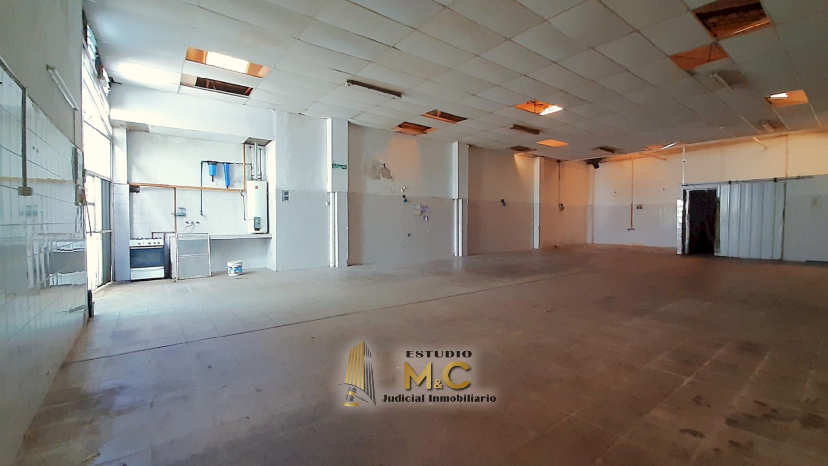 Galpon de 200m sobre Terreno de 390m en B° Alta Cordoba 