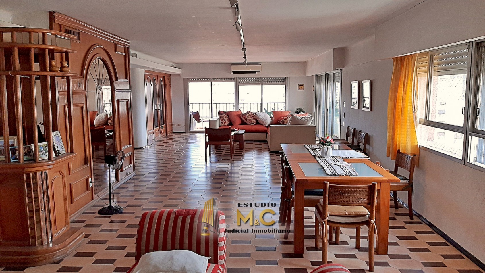 Exclusivo Piso en el Centro de Cordoba - 233mts - 4 Hab 4 Bañ 2 Coch 