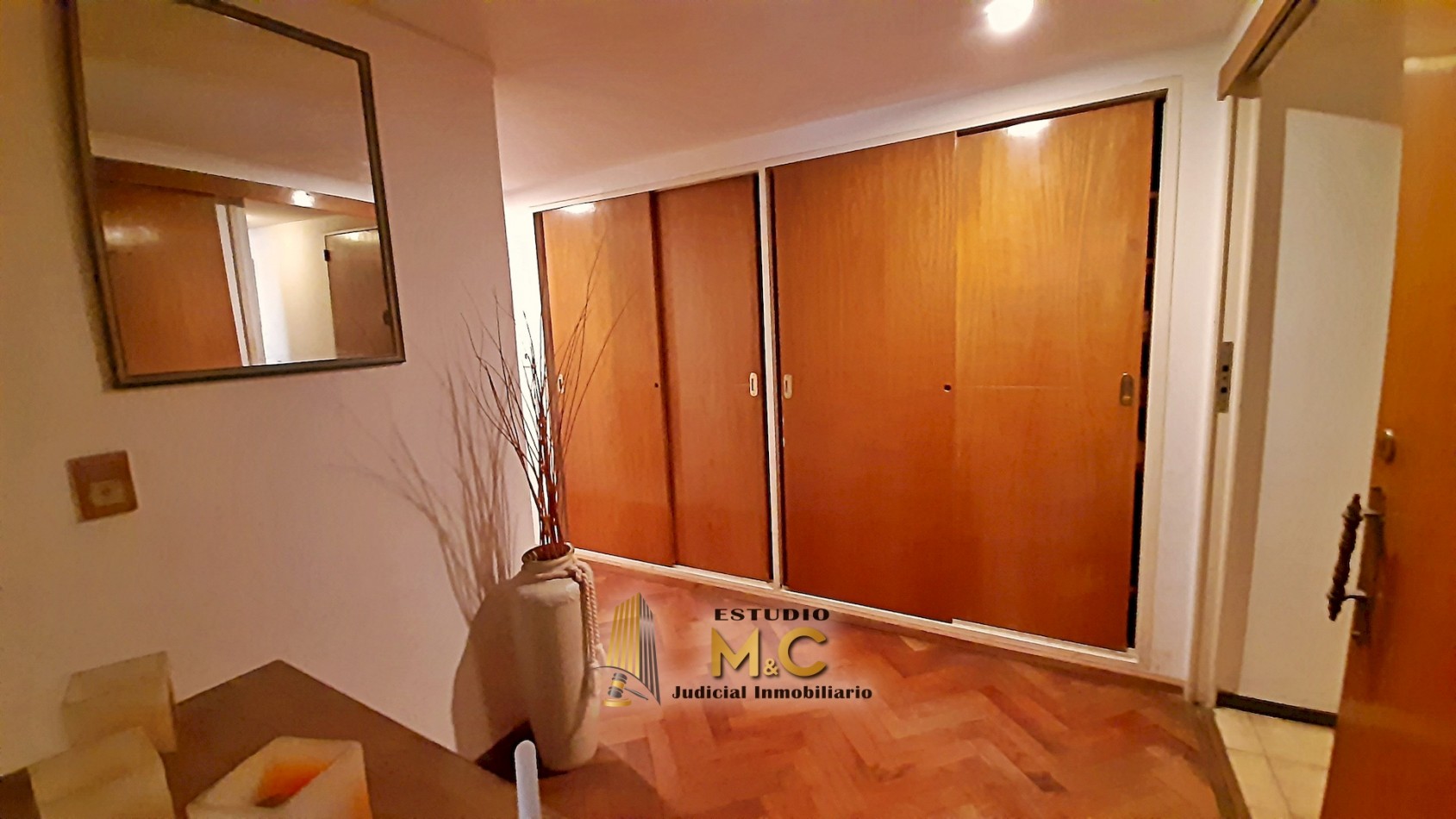 Exclusivo Piso en el Centro de Cordoba - 233mts - 4 Hab 4 Bañ 2 Coch 