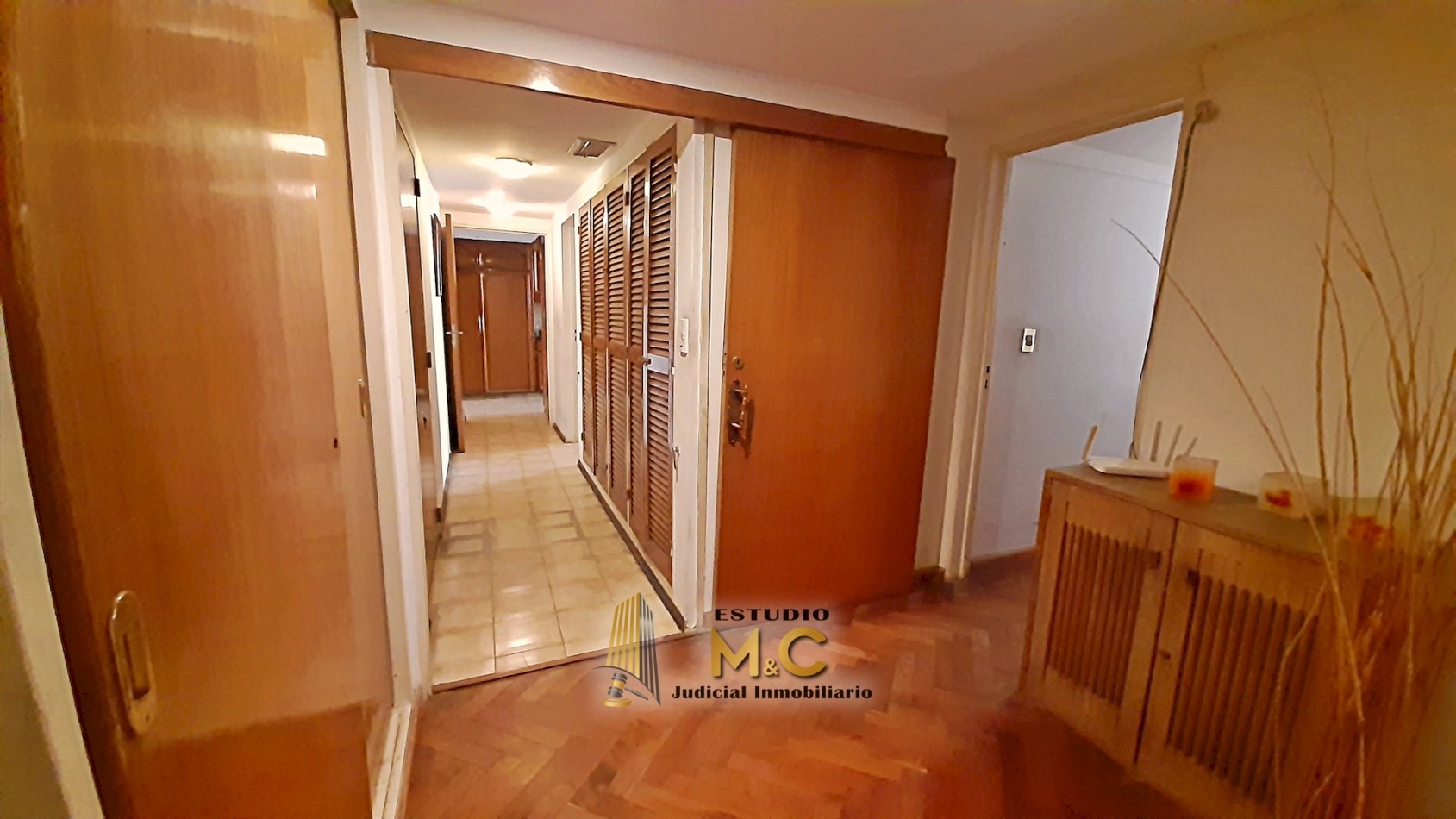 Exclusivo Piso en el Centro de Cordoba - 233mts - 4 Hab 4 Bañ 2 Coch 