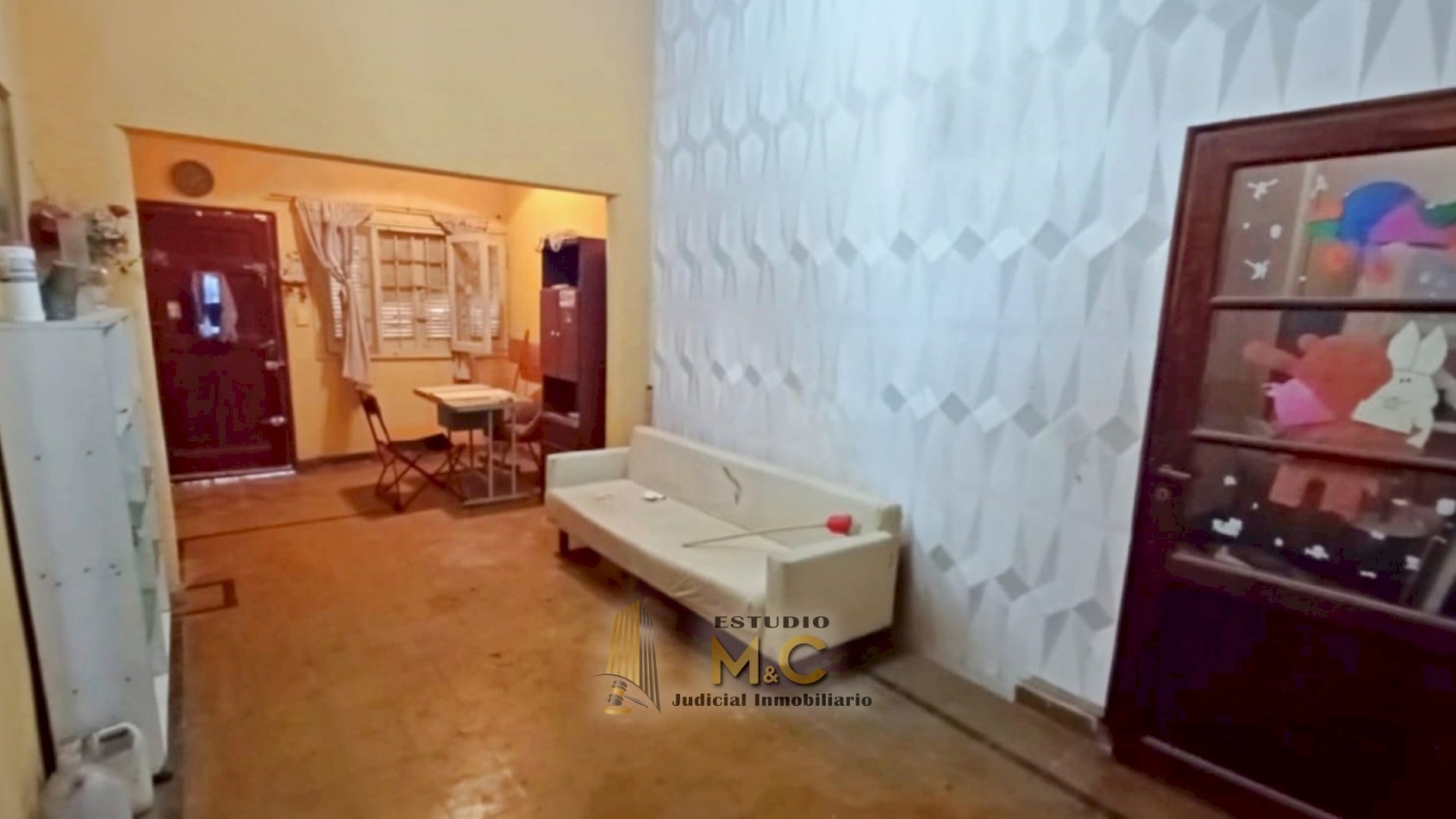 Venta Casa + Dpto Interno B° Los Paraisos