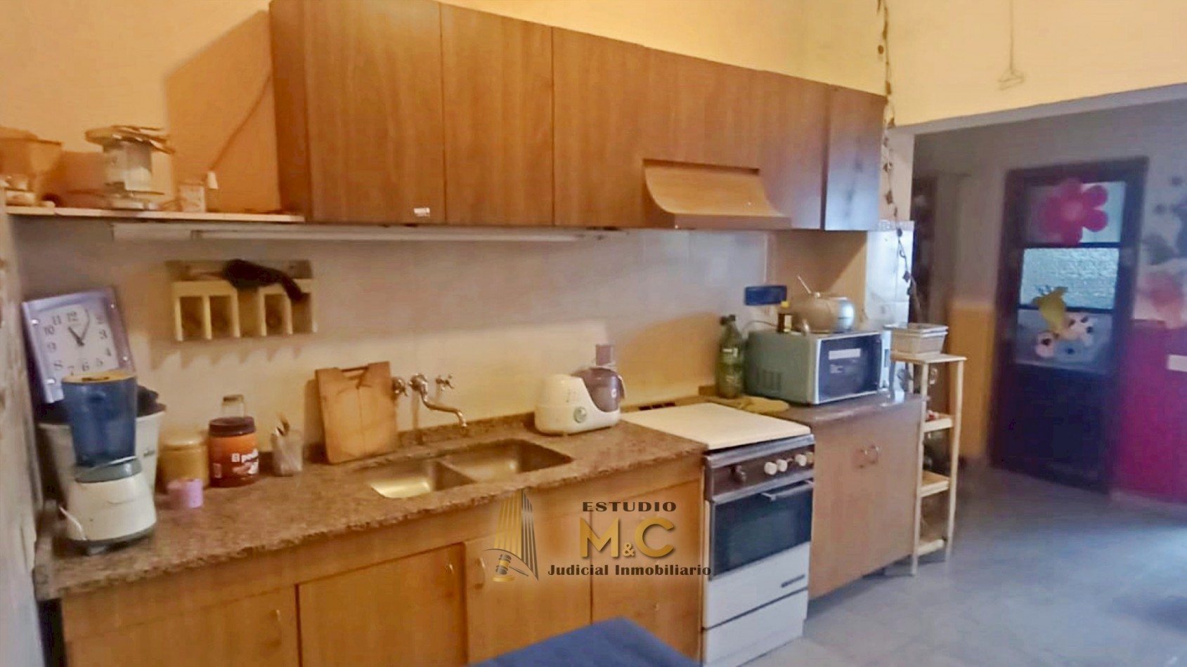 Venta Casa + Dpto Interno B° Los Paraisos