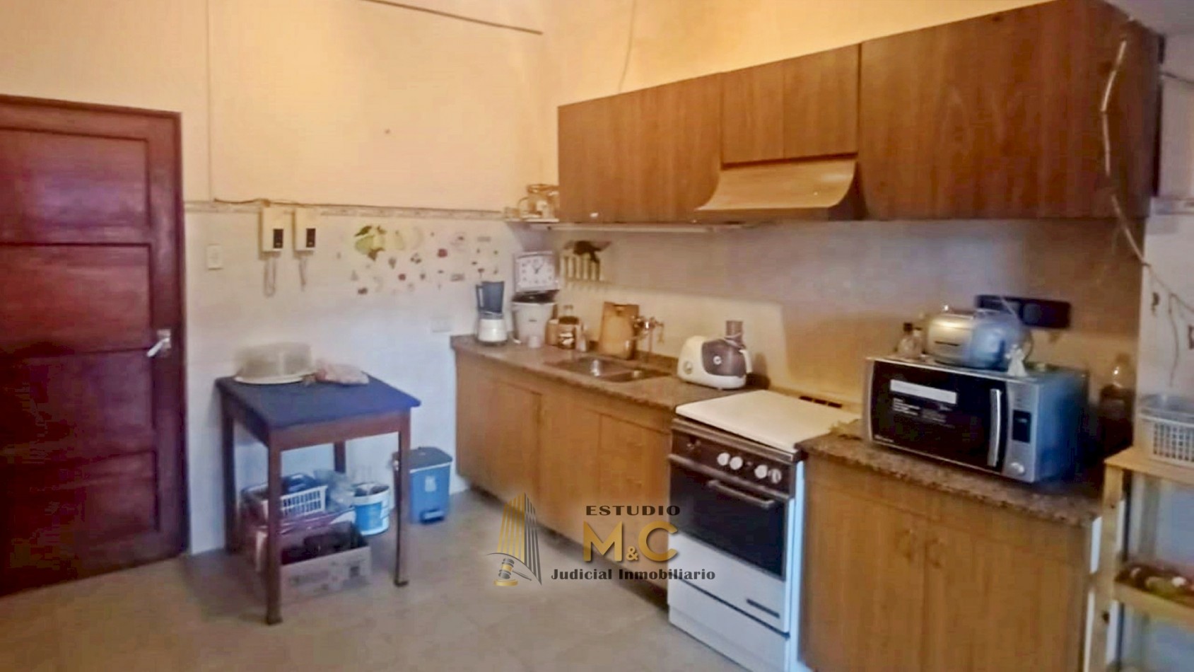 Venta Casa + Dpto Interno B° Los Paraisos