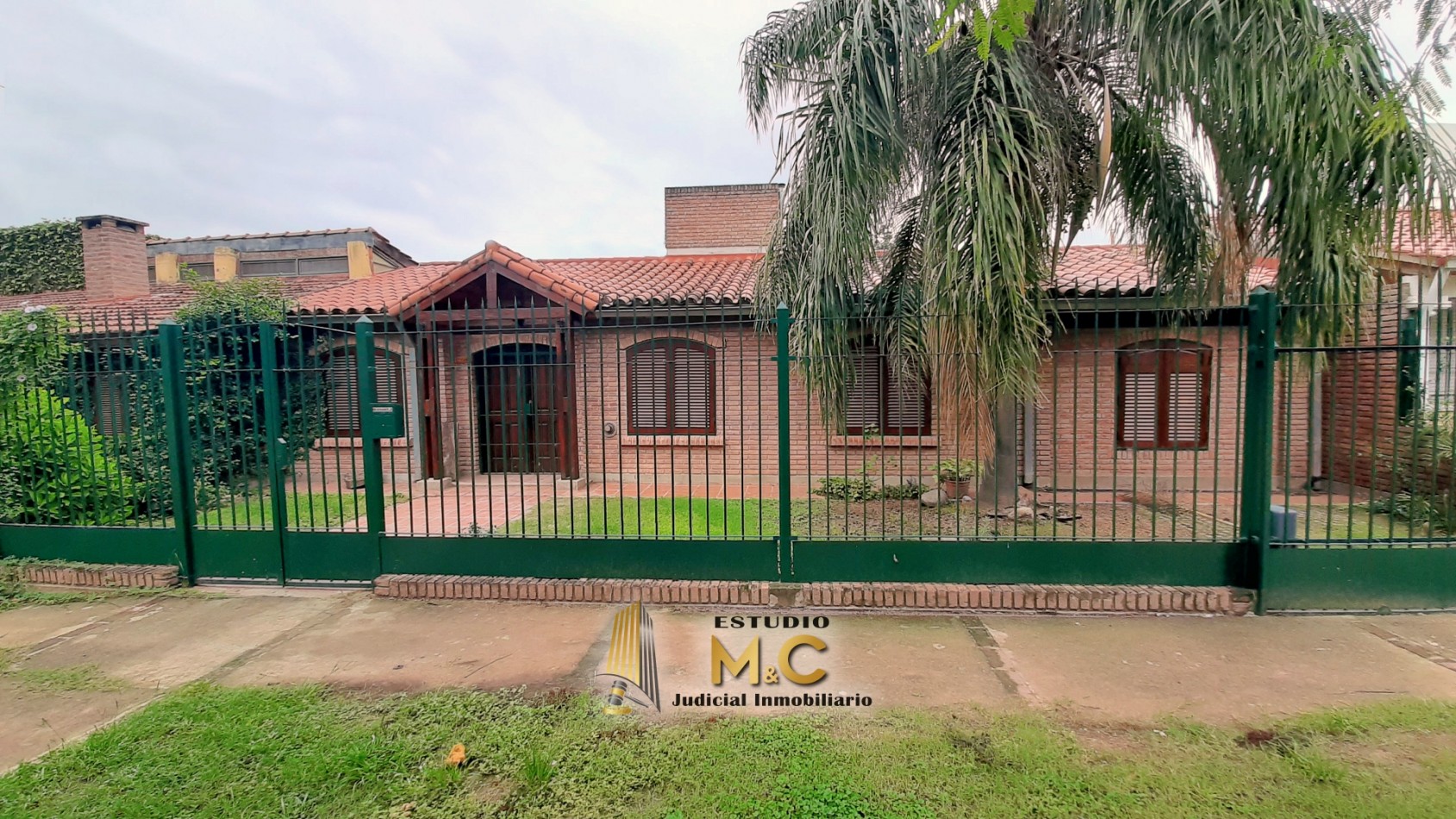 Casa 3 Dormitorios con Pileta en Aguello