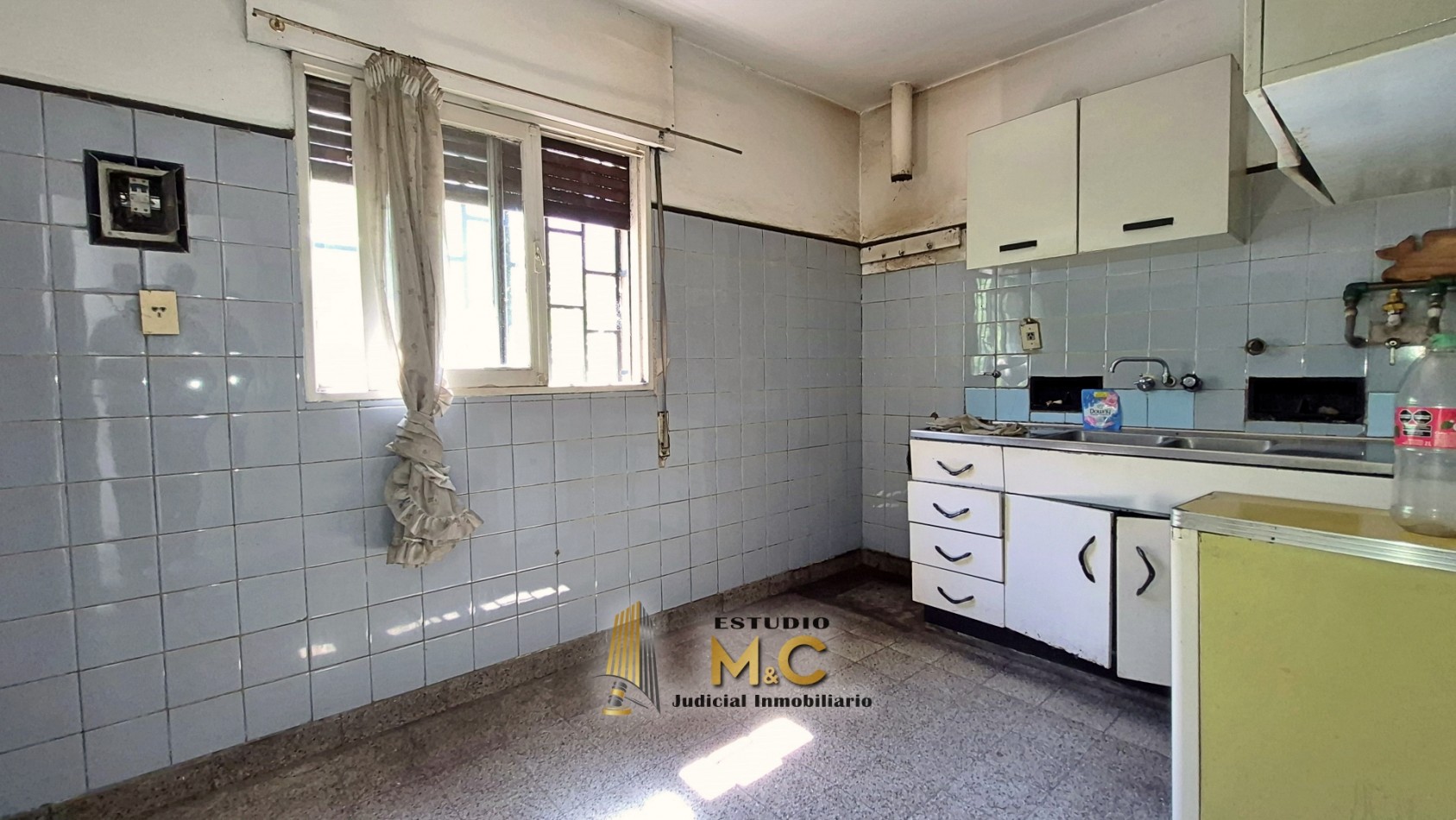 Dpto de 65mts en primer piso - Maipu y Lima