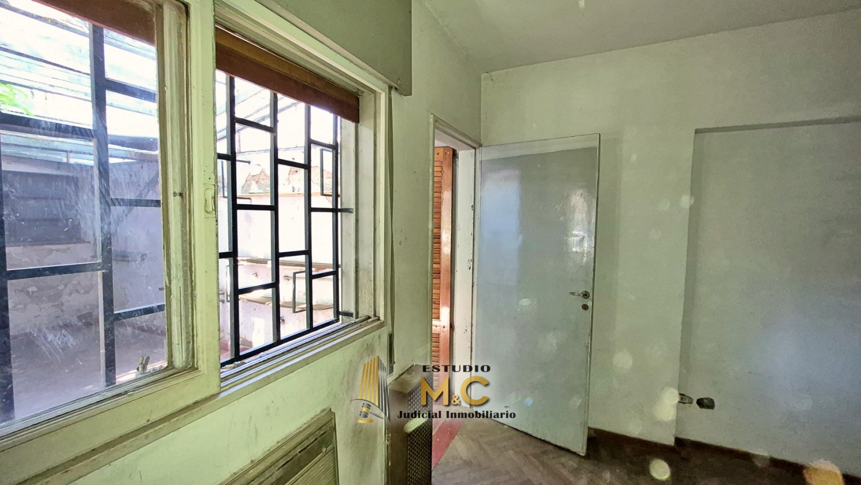 Dpto de 65mts en primer piso - Maipu y Lima