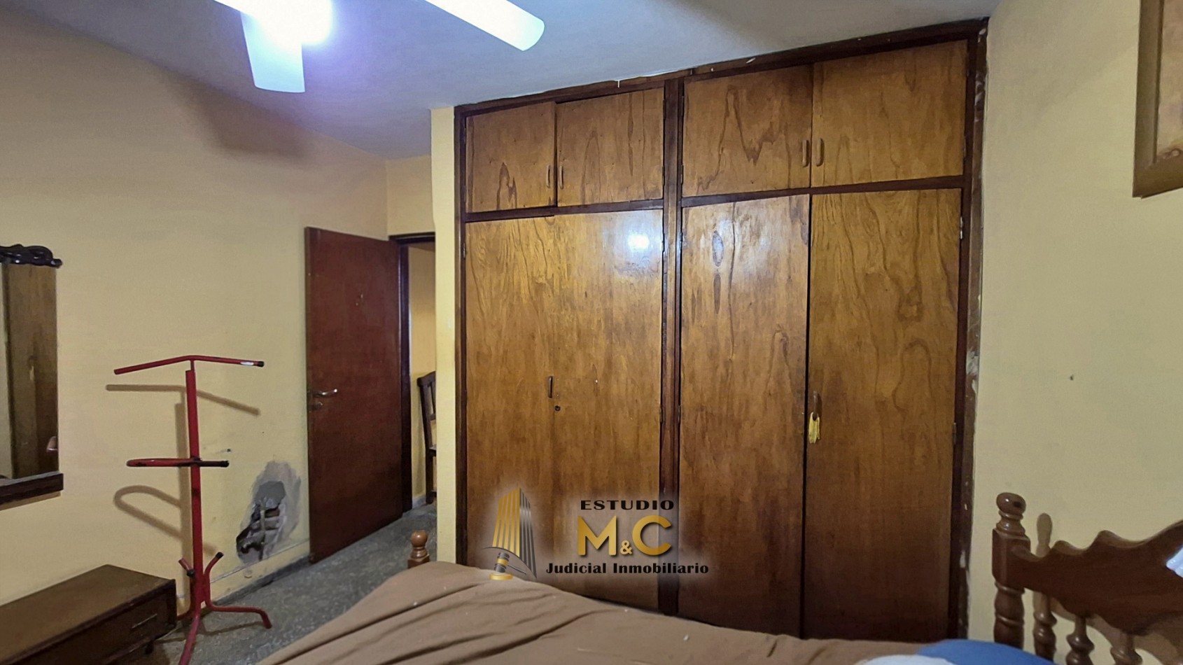 Casa de 235m en lote de 474m - B° Las Palmas