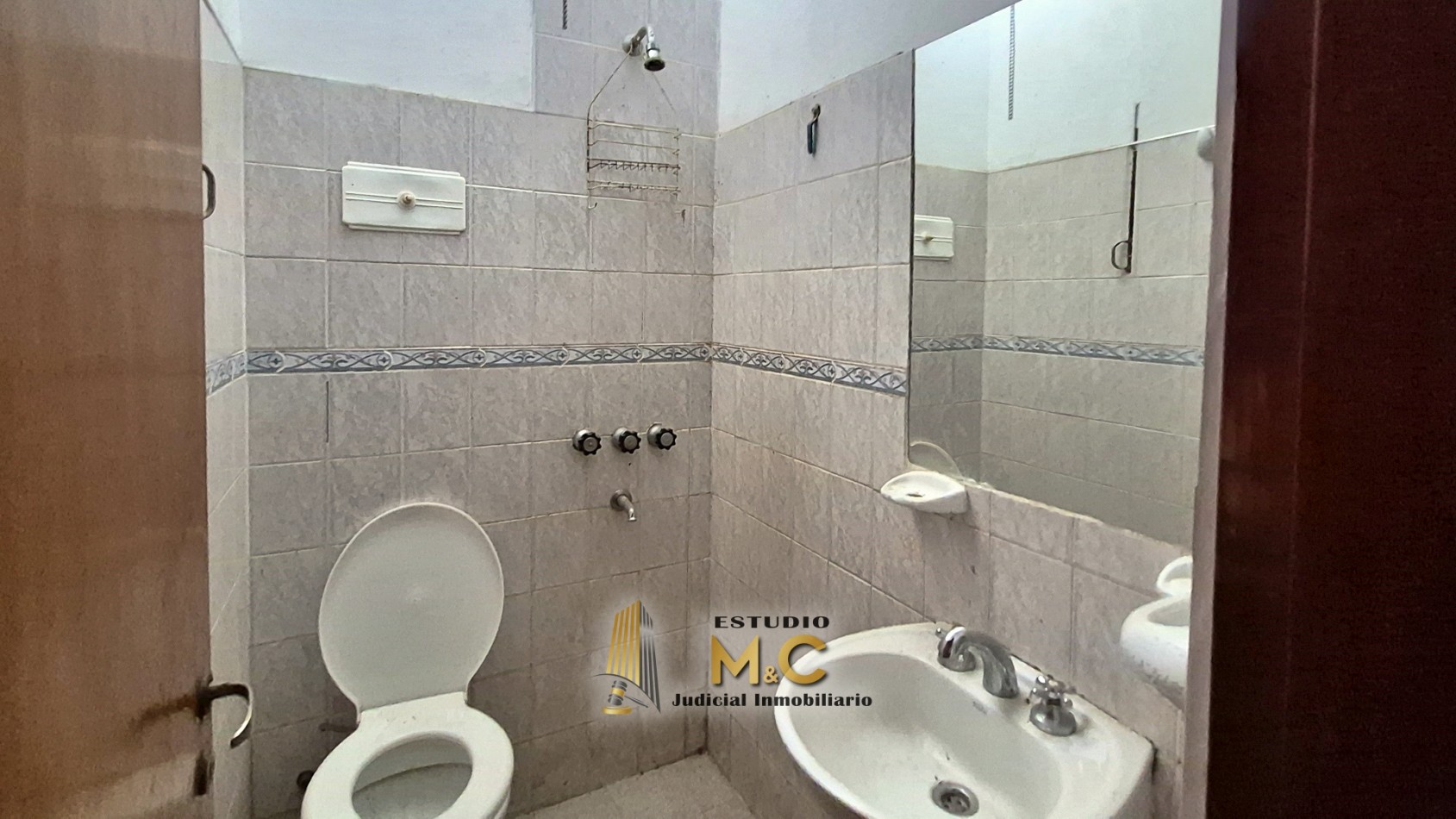 Casa de 235m en lote de 474m - B° Las Palmas