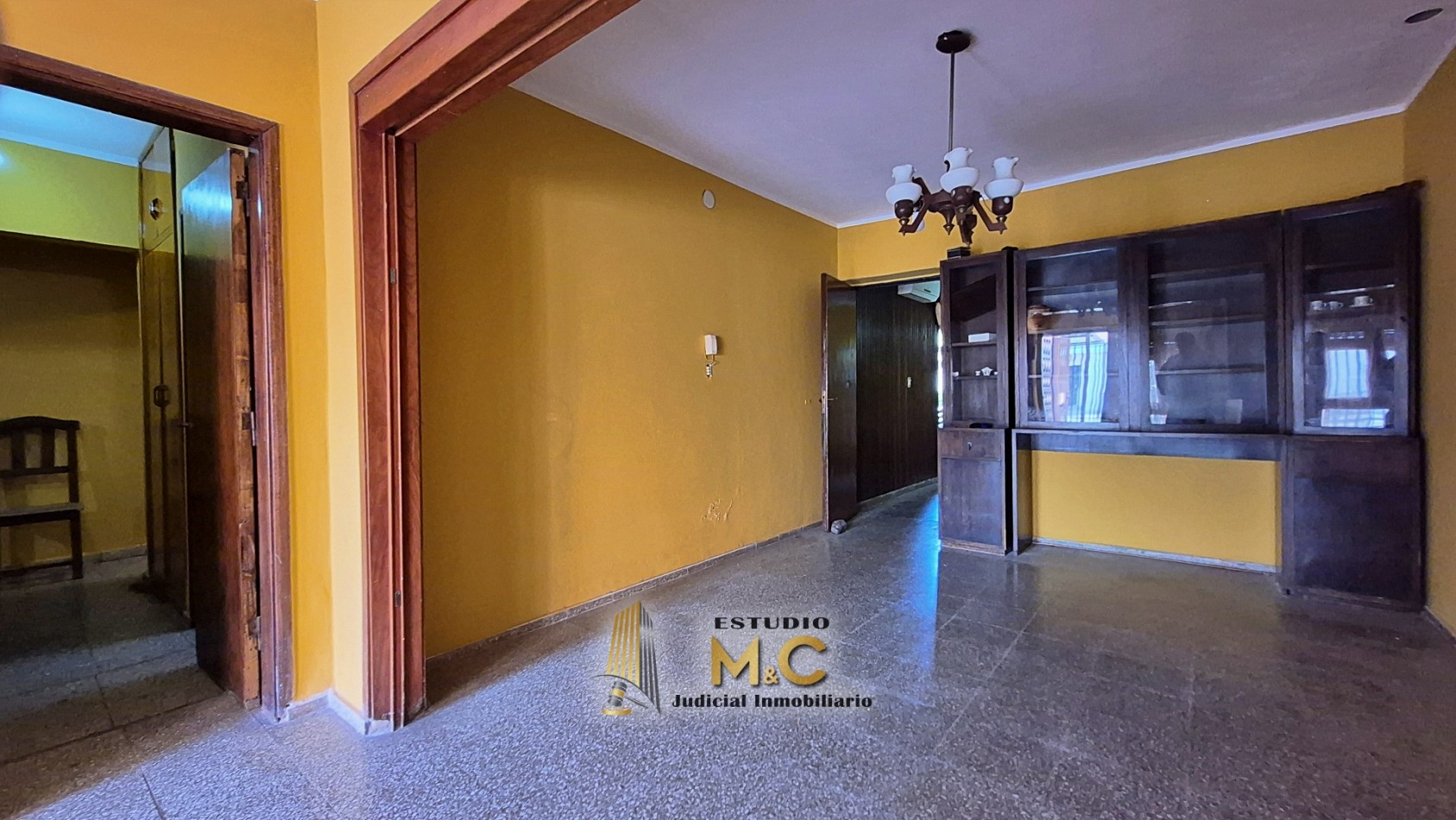 Casa de 235m en lote de 474m - B° Las Palmas