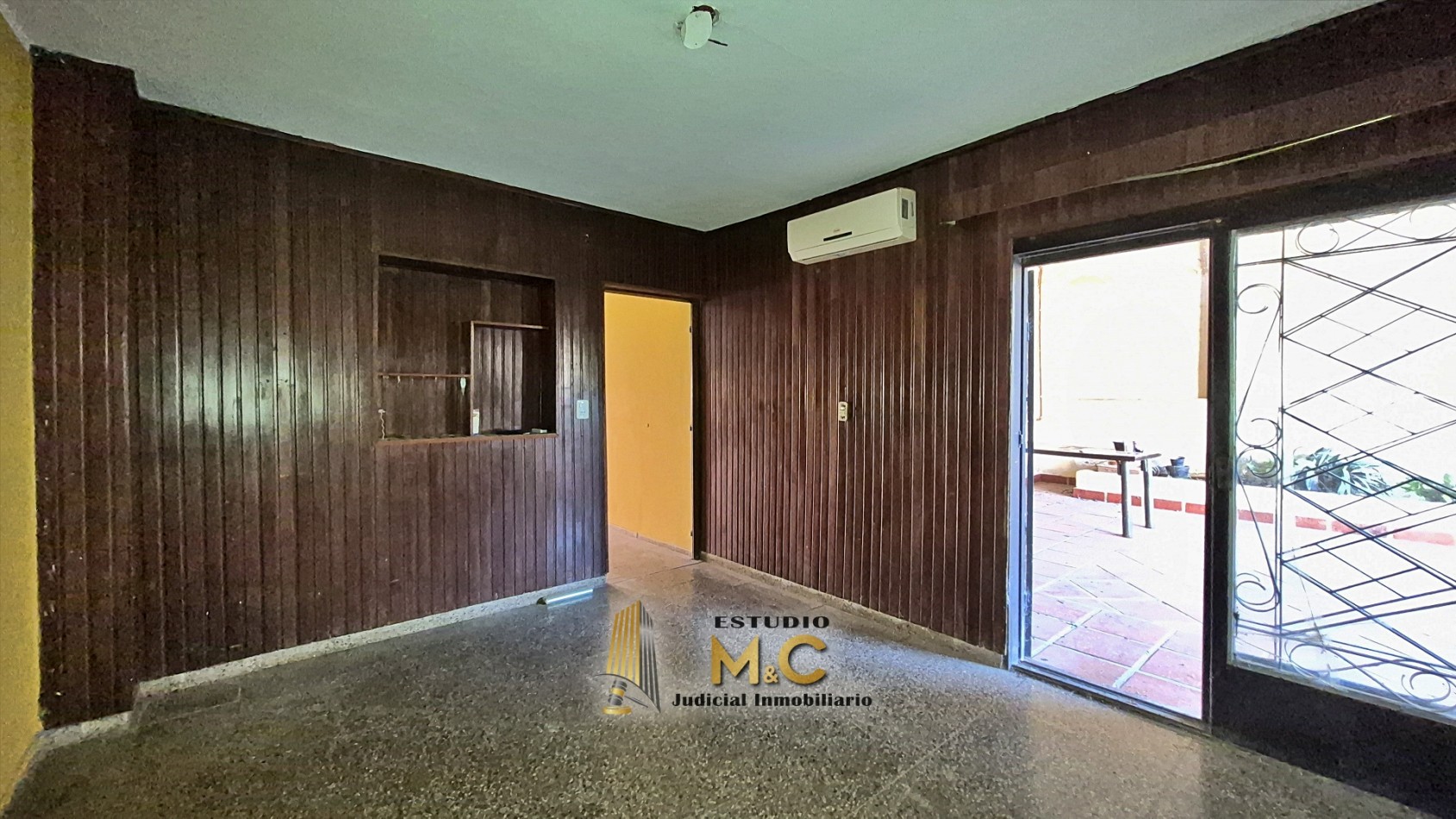 Casa de 235m en lote de 475m - B° Las Palmas