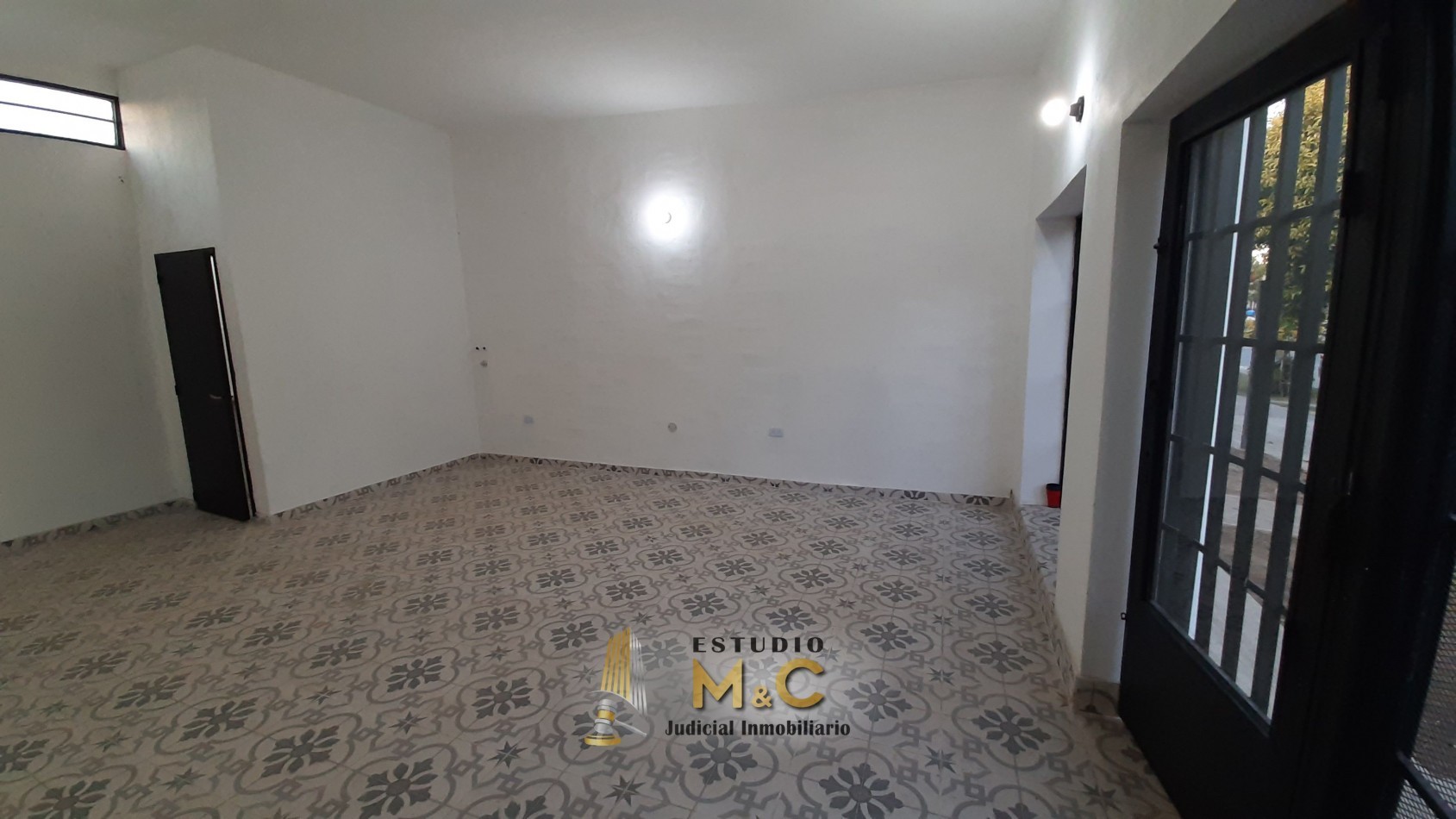 Alquilo a Estrenar - Local 33m - Av. Los Hornillos