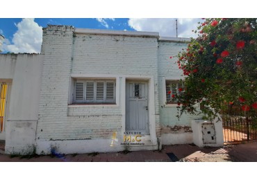 Casa de 2 dormitorios en B° Yapeyu