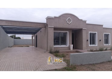 Casa 3 Dormitorios B° Colinas Norte - Colonia Tirolesa