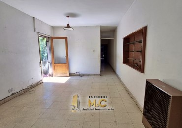 Dpto de 65mts en primer piso - Maipu y Lima